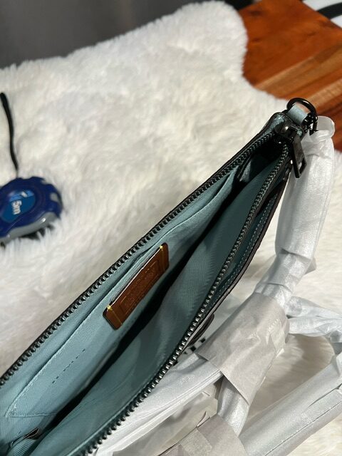 Dámska Kabelka COACH POLLY Crossbody – Obrázok 5