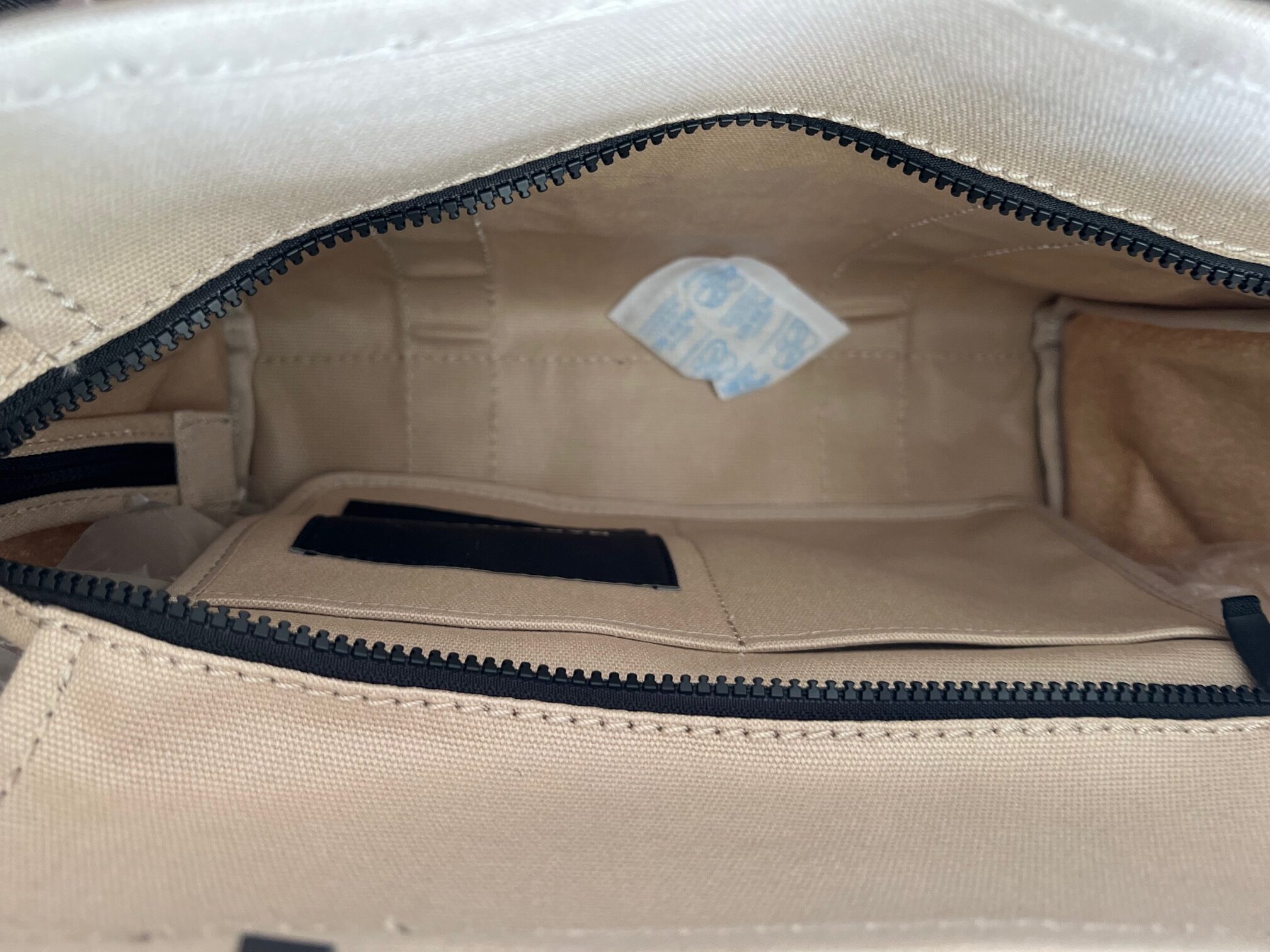 Dámska Kabelka Marc Jacobs Tote bag M Beige – Obrázok 6