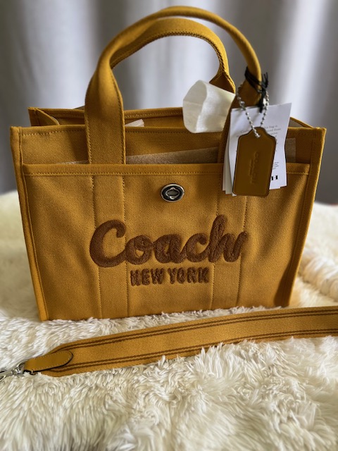 Dámska crossbody Coach kabelka Cargo tote – Obrázok 2
