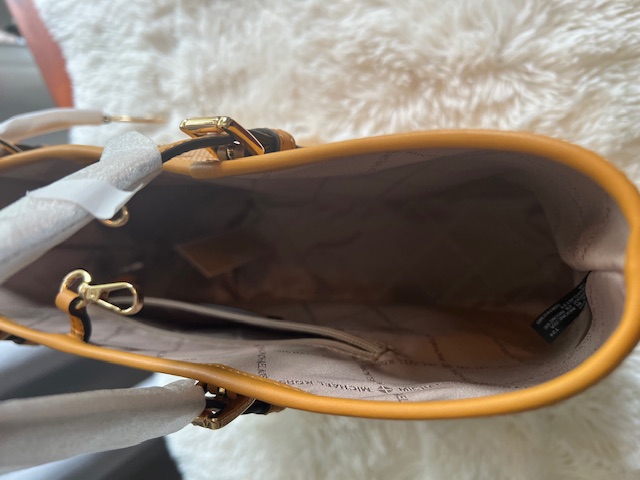 Dámska kabelka Michael Kors Jet Set Carryall – Obrázok 5