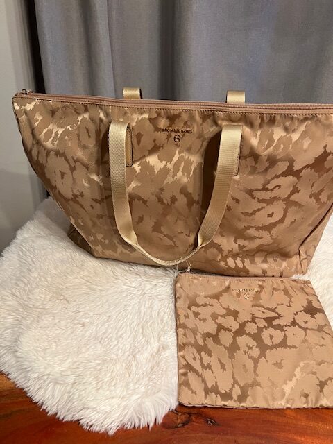 Veľká dámska kabelka Michael Kors Jet set camel – Obrázok 4