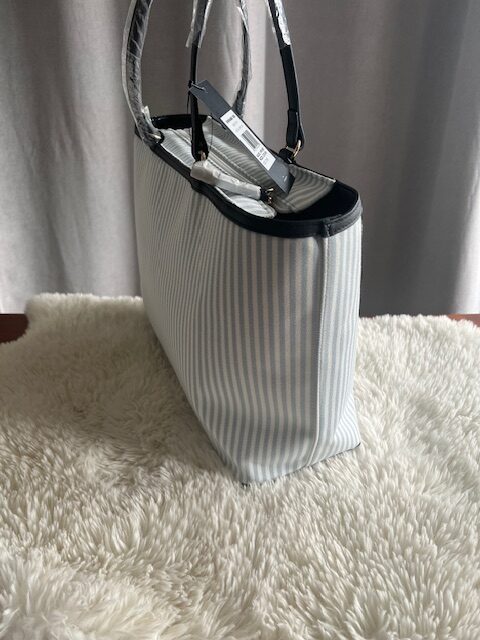 Dámska kabelka Tommy Hilfiger Reid Tote – Obrázok 2