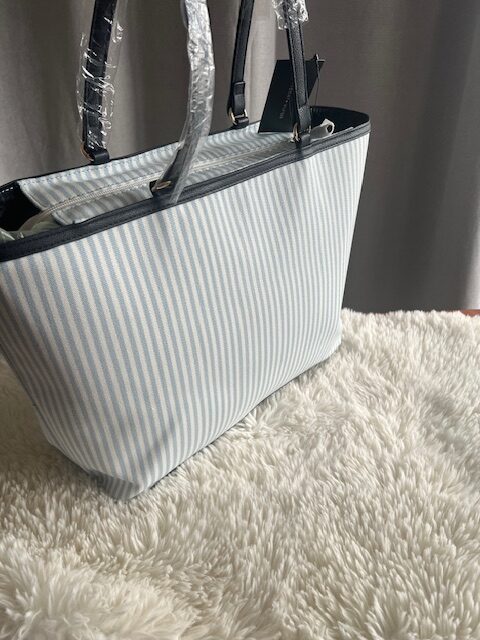 Dámska kabelka Tommy Hilfiger Reid Tote – Obrázok 3