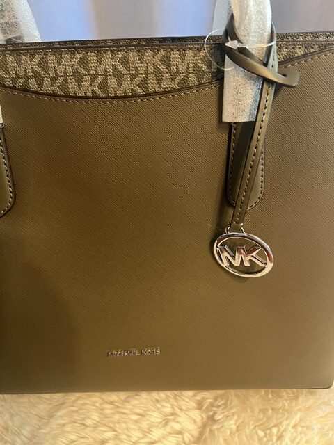 Dámska kabelka Michael Kors Arden Green – Obrázok 4