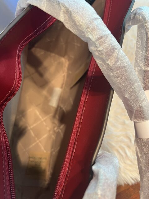 Dámska kabelka Michael Kors Arden red – Obrázok 4