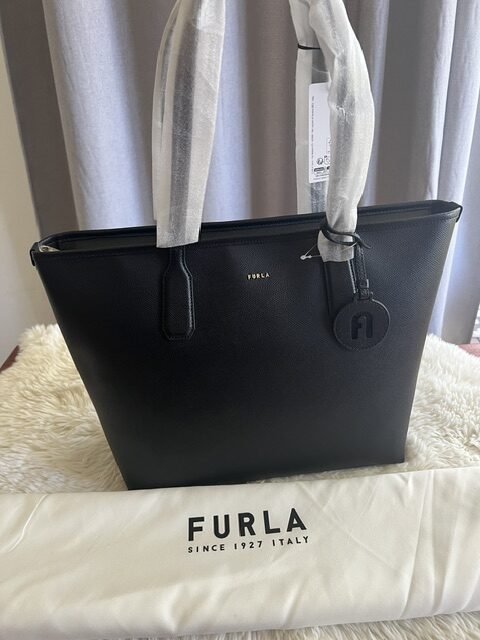 Dámska kožená kabelka Furla Andromeda Black