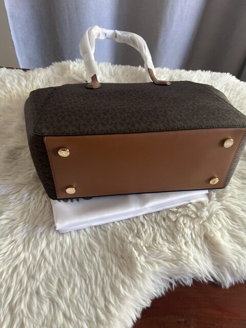 Dámska kabelka Michael Kors Marilyn Brown logo – Obrázok 5