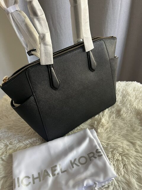 Dámska kožená kabelka Michael Kors Marilyn Black – Obrázok 3