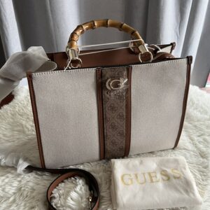 Dámska cross kabelka Guess Canvas latte logo