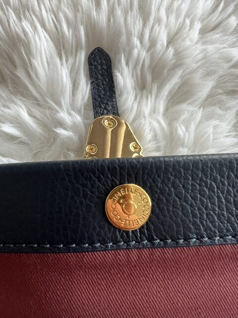 Dámska crossbody kabelka Coccinelle kožená Dorian blue – Obrázok 6
